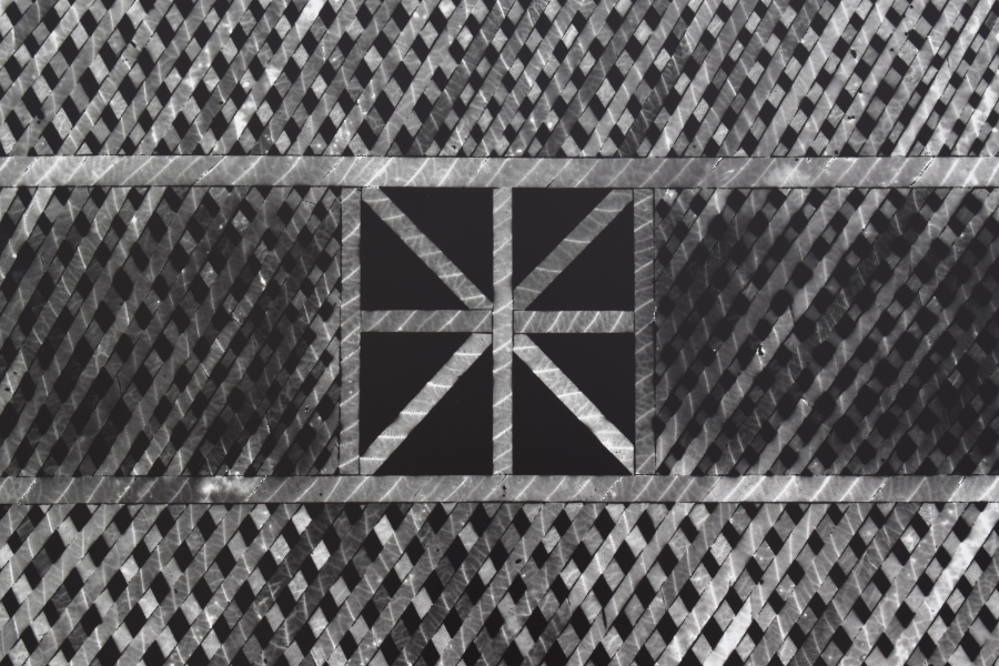 House-of-the-Orchard-detail-simon-van-til